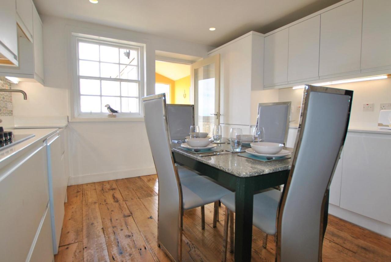 Aqua Vista- Seafront Cottage Cellardyke Anstruther Exterior photo